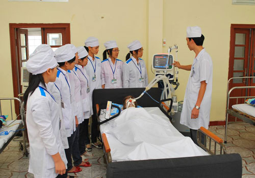 Điểm chuẩn Trường Cao đẳng Y tế Bắc Ninh năm 2018 và chỉ tiêu tuyển sinh năm 2019