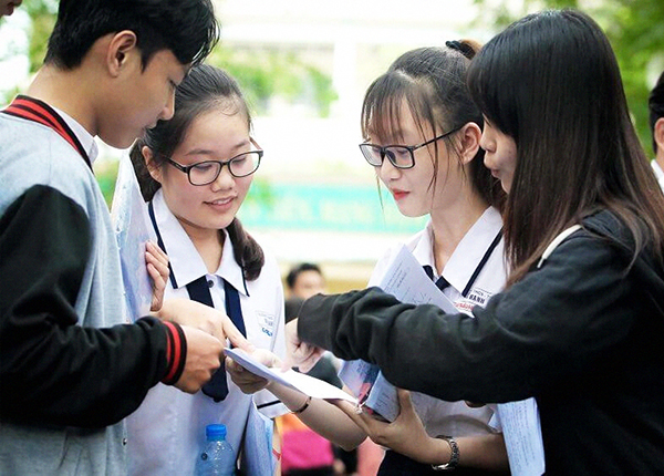 Thí sinh tham gia kỳ thi THPT