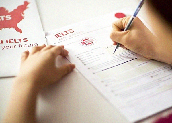 Nhiều trường đại học rà soát kết quả thí sinh trúng tuyển bằng IELTS