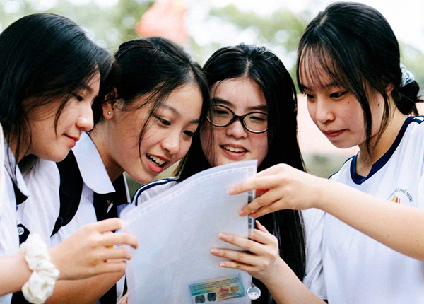 Thí sinh dự thi THPT