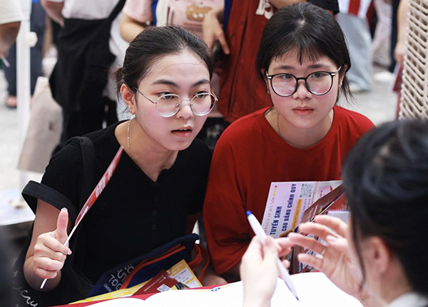 Thí sinh dự thi THPT